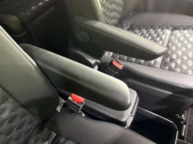 トヨタ ヴォクシー Ｓ－Ｚ 0.4万Km 399.9万円(高知県)[544]の中古車詳細