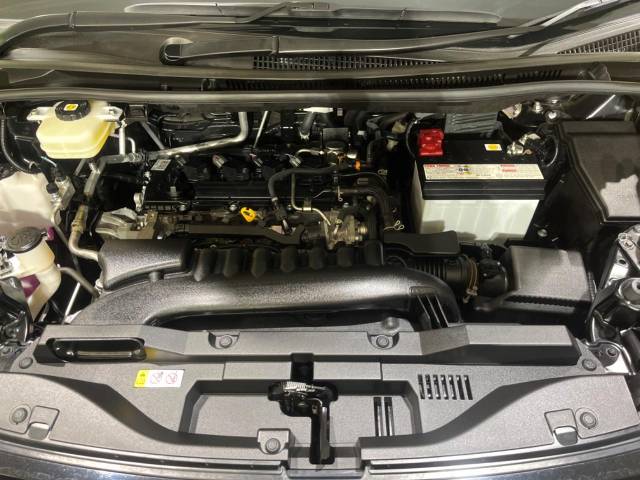 トヨタ ヴォクシー Ｓ－Ｚ 0.4万Km 399.9万円(高知県)[544]の中古車詳細