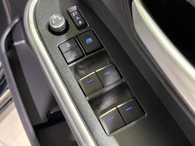 トヨタ ヴォクシー Ｓ－Ｚ 0.4万Km 399.9万円(高知県)[544]の中古車詳細