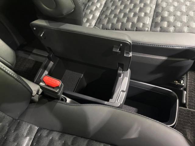 トヨタ ヴォクシー Ｓ－Ｚ 0.4万Km 399.9万円(高知県)[544]の中古車詳細