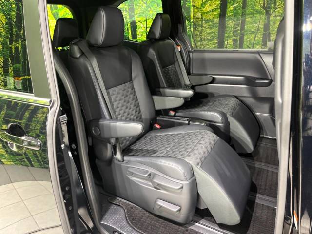 トヨタ ヴォクシー Ｓ－Ｚ 0.4万Km 399.9万円(高知県)[544]の中古車詳細