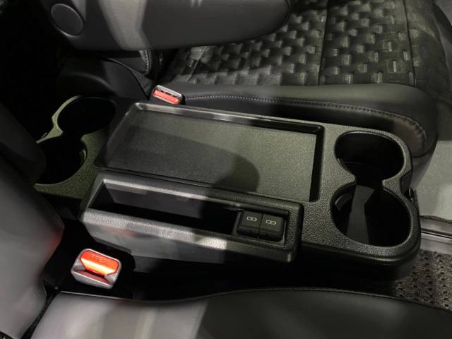 トヨタ ヴォクシー Ｓ－Ｚ 0.4万Km 399.9万円(高知県)[544]の中古車詳細