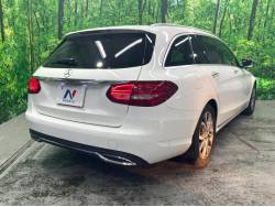 Ｃクラスステーションワゴン Ｃ２００ ステーションワゴン アバンギャルドの中古車画像