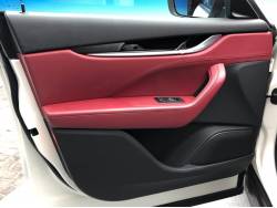 レヴァンテ ベースグレードの中古車画像