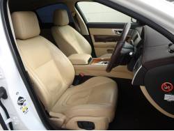 ＸＦ ２．０プレミアムラグジュアリーの中古車画像