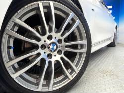 ３シリーズ ３２０ｉツーリング Ｍスポーツの中古車画像