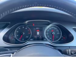 Ａ４アバント ２．０ＴＦＳＩクワトロの中古車画像