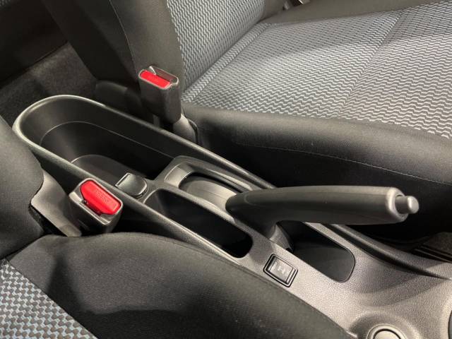 日産 ノート Ｘ ＦＯＵＲ Ｖセレクション＋セーフティ 5.7万Km 68.5万円(秋田県)[560]の中古車詳細