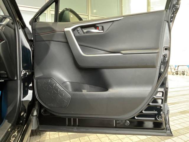 トヨタ ＲＡＶ４ アドベンチャー 2.9万Km 340.9万円(山形県)[161]の中古車詳細