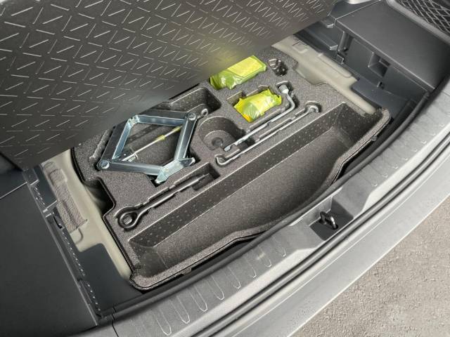 トヨタ ＲＡＶ４ アドベンチャー 2.9万Km 340.9万円(山形県)[161]の中古車詳細