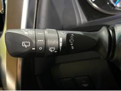 ヴェルファイア ２．５Ｘ サイドリフトアップシート装着車の中古車画像