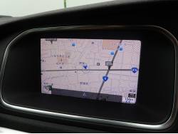 Ｖ４０ クロスカントリー Ｔ５ ＡＷＤ サマムの中古車画像