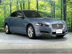 ＸＦ ２．０ラグジュアリーの中古車画像