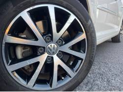 ゴルフトゥーラン ＴＳＩ ハイラインの中古車画像