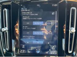 ＸＣ４０ Ｔ５ ＡＷＤ Ｒデザインの中古車画像