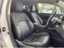 ＣＴ ＣＴ２００ｈ バージョンＣの中古車画像