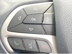 ジープ・チェロキー リミテッドの中古車画像