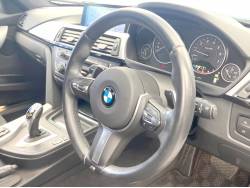 ３シリーズ ３２０ｉ ｘＤｒｉｖｅツーリング Ｍスポーツの中古車画像