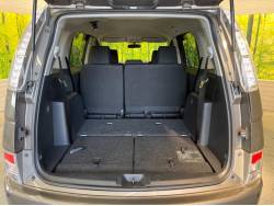 アイシス プラタナの中古車画像