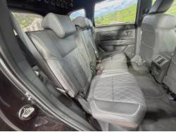 アウトランダーＰＨＥＶ Ｇプレミアムパッケージの中古車画像