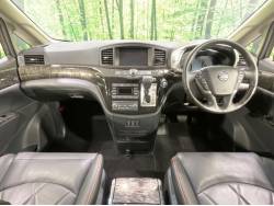 エルグランド ３５０ハイウェイスタープレミアムアーバンクロムの中古車画像