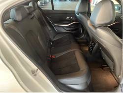 ３シリーズ ３２０ｄ ｘＤｒｉｖｅ Ｍスポーツの中古車画像