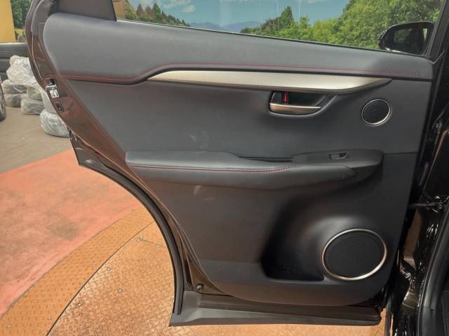 レクサス ＮＸ ＮＸ２００ｔ Ｆスポーツ 4.1万Km 245.5万円(千葉県)[520]の中古車詳細