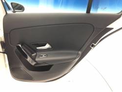 Ａクラスセダン Ａ２００ｄ セダンの中古車画像