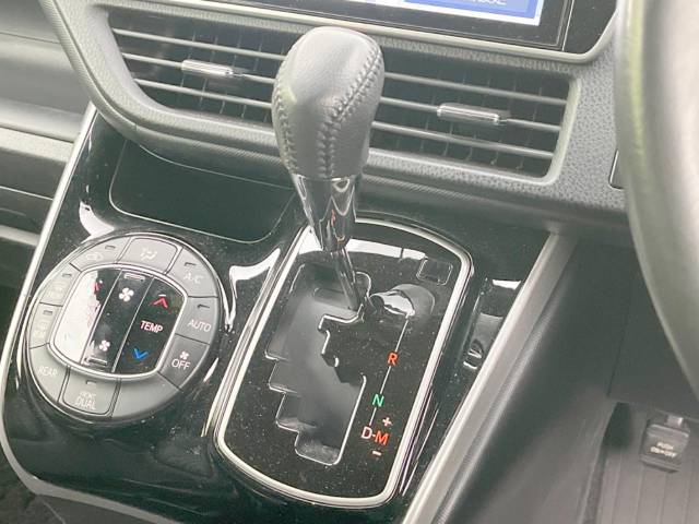 トヨタ ヴォクシー ＺＳ 煌Ⅱ 5.7万Km 244.9万円(愛知県)[458]の中古車詳細