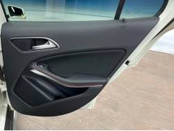 ＧＬＡクラス ＧＬＡ２５０ ４マチック スポーツの中古車画像