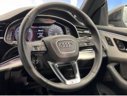 Ｑ８ ５５ＴＦＳＩクワトロ Ｓラインの中古車画像