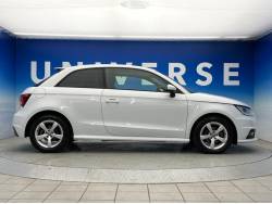 Ａ１ １ｓｔエディションの中古車画像