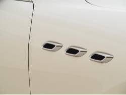 レヴァンテ グランスポーツの中古車画像