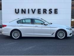 ５シリーズ ５２３ｄ ラグジュアリーの中古車画像