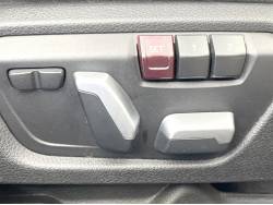 ３シリーズ ３２０ｉ ｘＤｒｉｖｅ Ｍスポーツの中古車画像