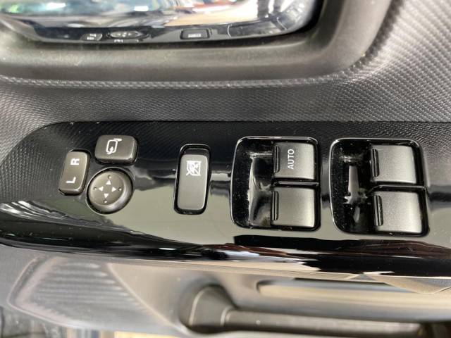 スズキ スペーシアカスタム ハイブリッドＸＳターボ 4万Km 172.9万円(沖縄県)[753]の中古車詳細