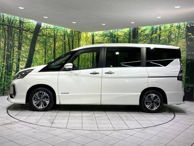 日産 セレナ ｅ－パワー ハイウェイスターＶ 4.6万Km 266.9万円(滋賀県)[070]の中古車詳細