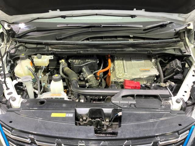 日産 セレナ ｅ－パワー ハイウェイスターＶ 4.6万Km 266.9万円(滋賀県)[070]の中古車詳細