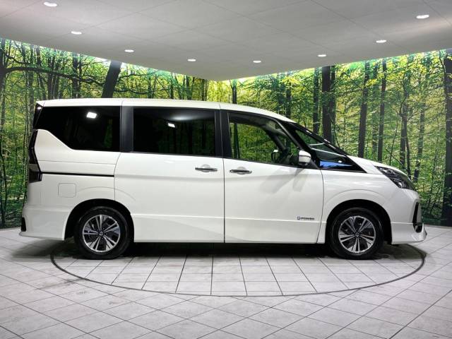 日産 セレナ ｅ－パワー ハイウェイスターＶ 4.6万Km 266.9万円(滋賀県)[070]の中古車詳細