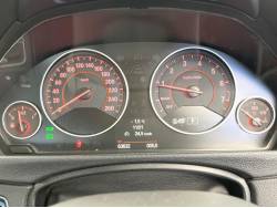 ３シリーズ ３２０ｉ ｘＤｒｉｖｅ スポーツの中古車画像