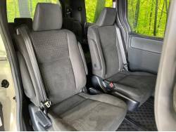 ノア Ｇの中古車画像