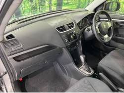 スイフト ＸＧの中古車画像
