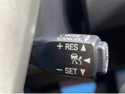 プリウスPHV Gレザーパッケージ（トヨタ）[CVT（無段変速車