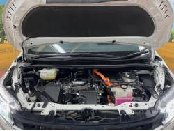 ノア ハイブリッドＸの中古車画像