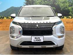 アウトランダーＰＨＥＶ Ｐの中古車画像