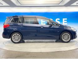 2シリーズ 218d xDriveグランツアラー ラグジュアリー