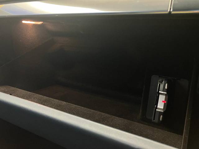 ポルシェ ９１１ ９１１カレラ 3万Km 881.3万円 2014年式[318]の中古車詳細(千葉県)