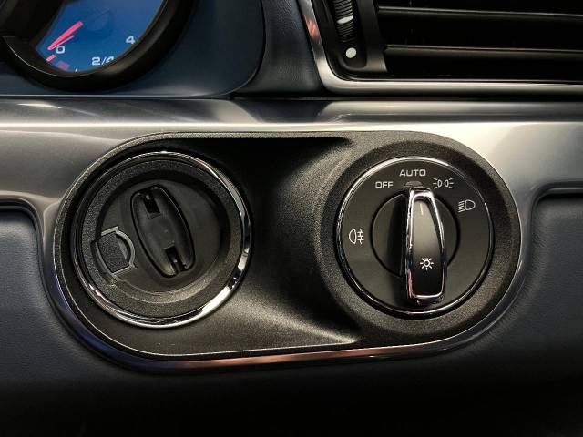 ポルシェ ９１１ ９１１カレラ 3万Km 881.3万円 2014年式[318]の中古車詳細(千葉県)