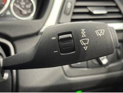 ３シリーズ ３２０ｉラグジュアリーの中古車画像