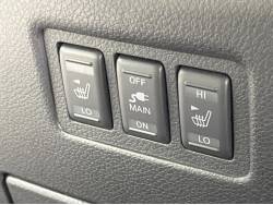 エルグランド ライダー 黒本革シートの中古車画像